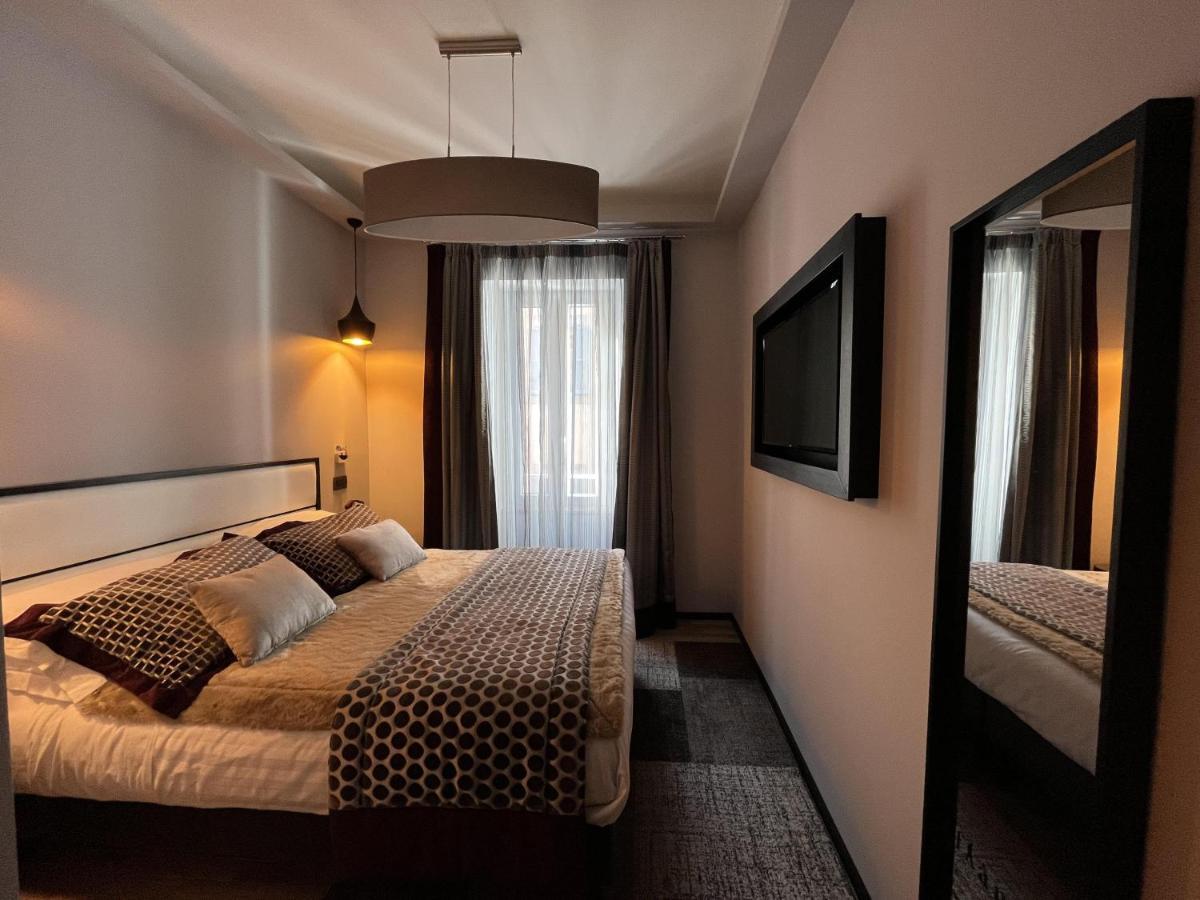 Flâneur - Rooms&Suites by Visconti Roma Exterior foto